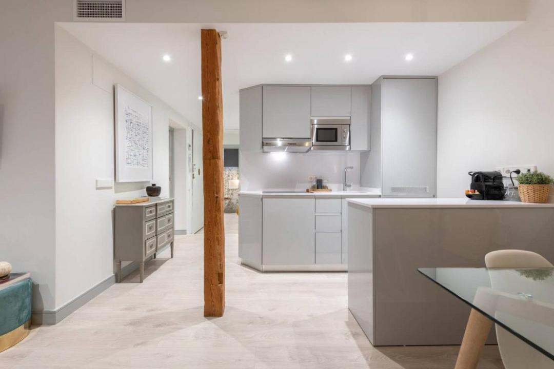 Ferienwohnung Sophisticated Brand New Flat Madrid Exterior foto